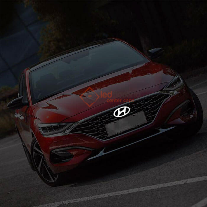 Dynamic Hyundai Emblem Light (Three Sizes You Can Choose)